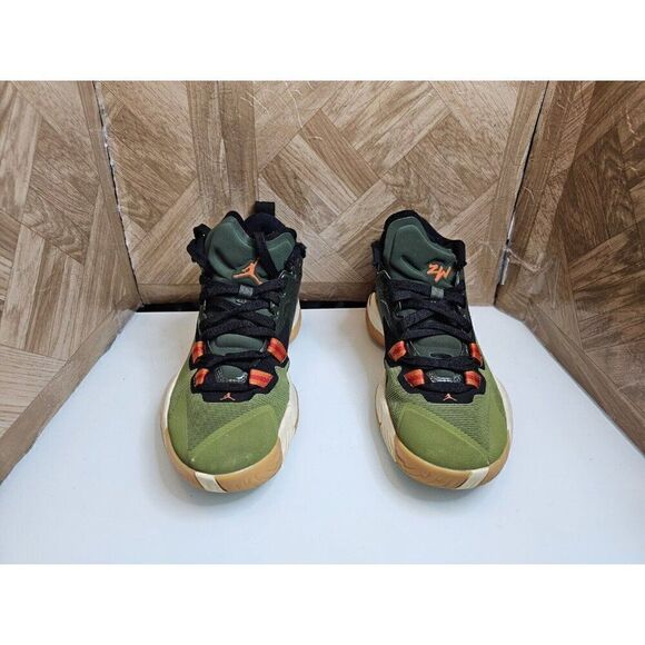 Jordan Women's Zion 1 Let's Dance Green Shoe's Size 8.5. GS 7y - Picture 7 of 11